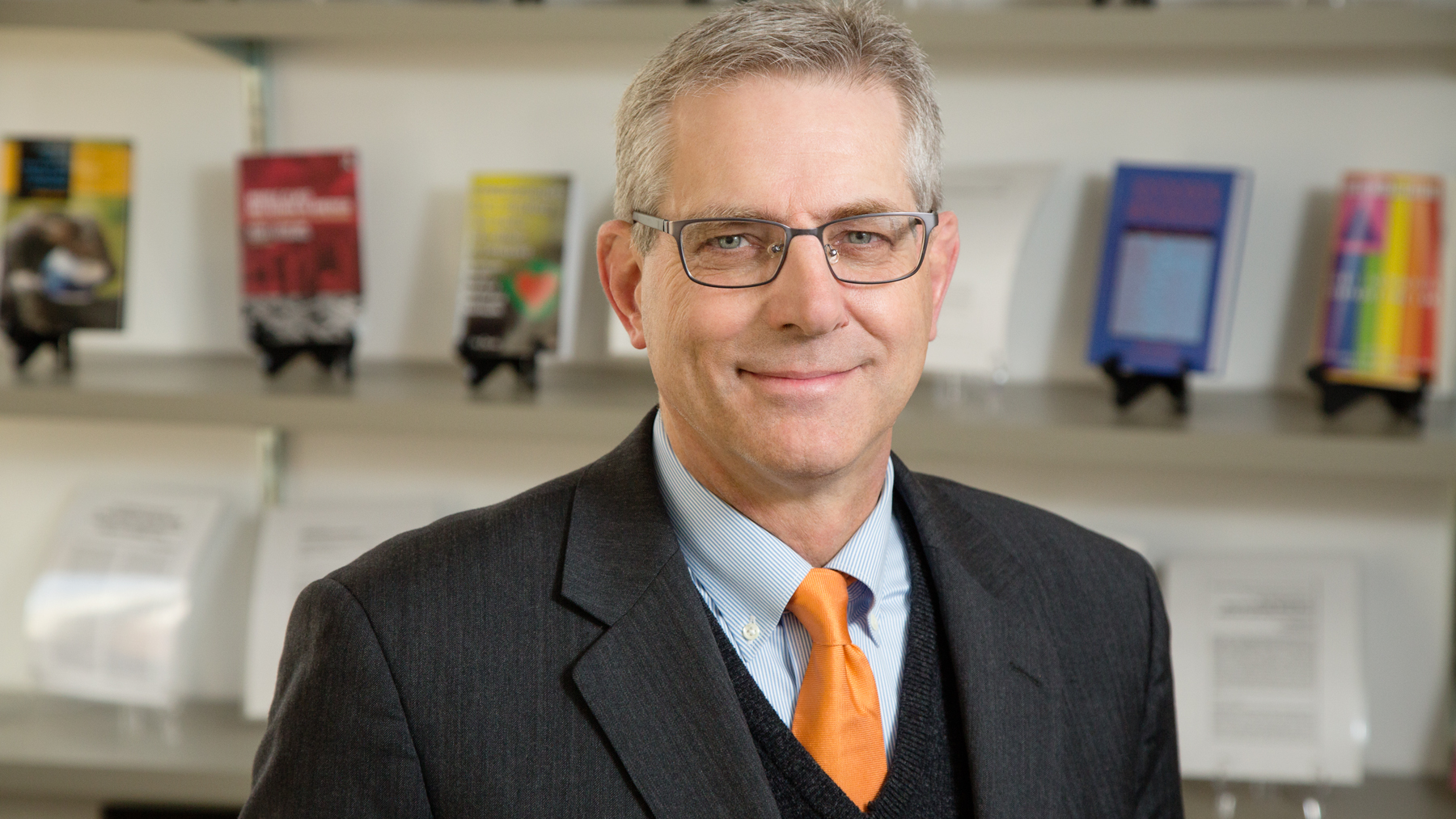 Kevin Leicht, a professor of sociology at the University of Illinois Urbana-Champaign. Photo by L. B. Stauffer