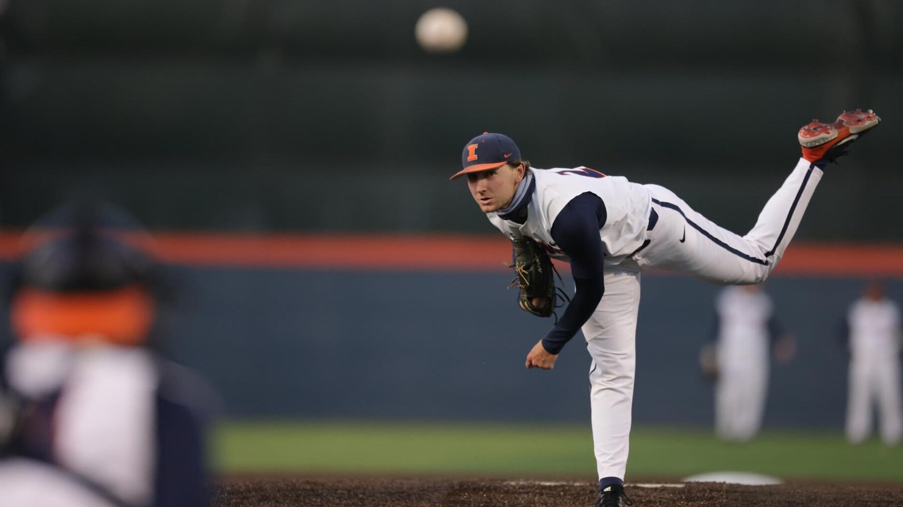 Energize collateral conjunction Illini Baseball heads to Iowa for three-game series