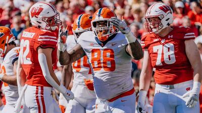 Illinois Football Student Season Tickets On Sale Now - University of  Illinois Athletics