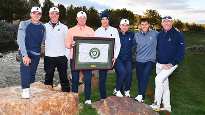 posed shot of Illini Men's Golf team at Southern Highlands