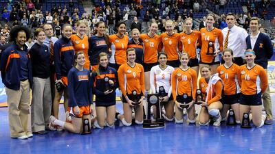 2011 Illini Volleyball team poses with National Runner Up trophies