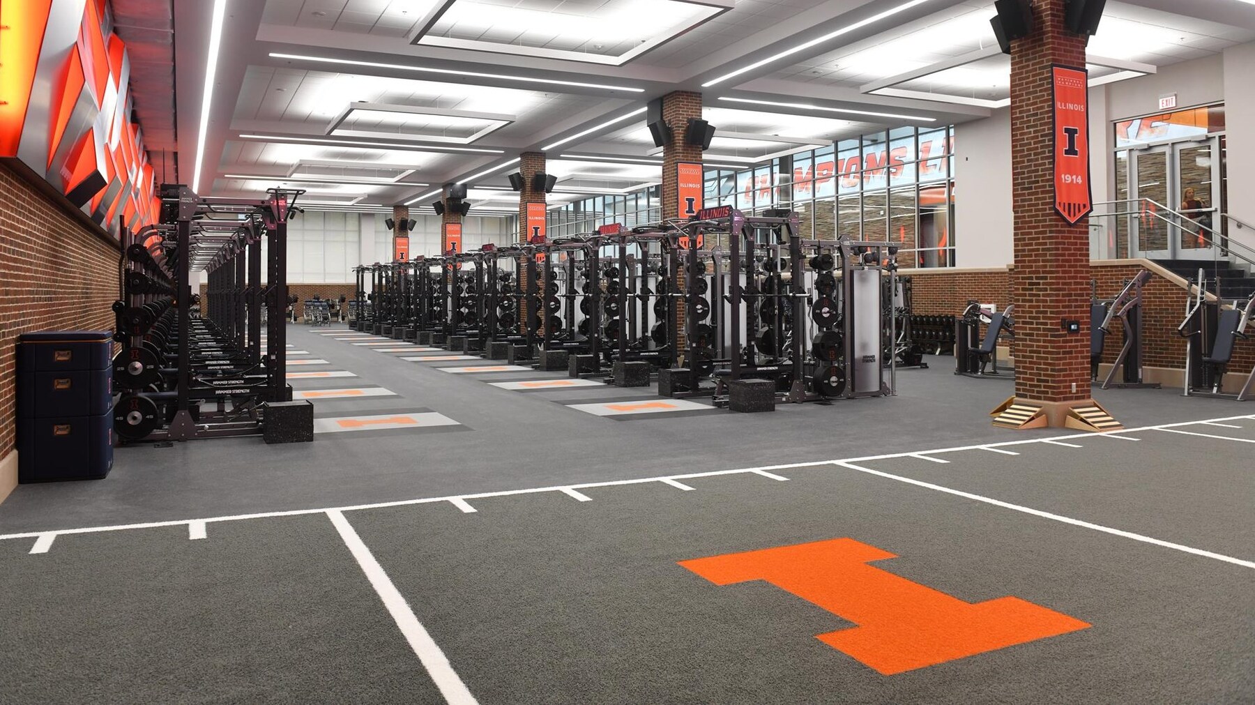 Empty weight training facility at Illinois