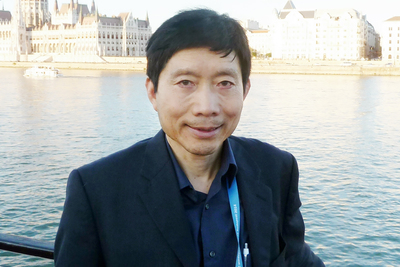 University of Illinois sociology head and professor Tim Liao