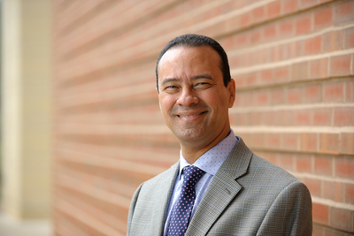 Photo of Carlos Torelli, a professor of business administration and James F. Towey Faculty Fellow at Illinois