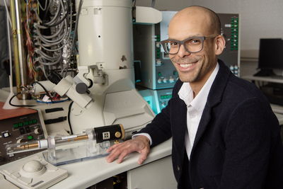 Materials science and engineering professor Shen Dillion uses electron microscopy and targeted laser heating for ultra-high temperature testing of aeronautical materials.