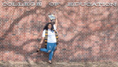 University of Illinois elementary-education graduate Nia Curtis of Chicago